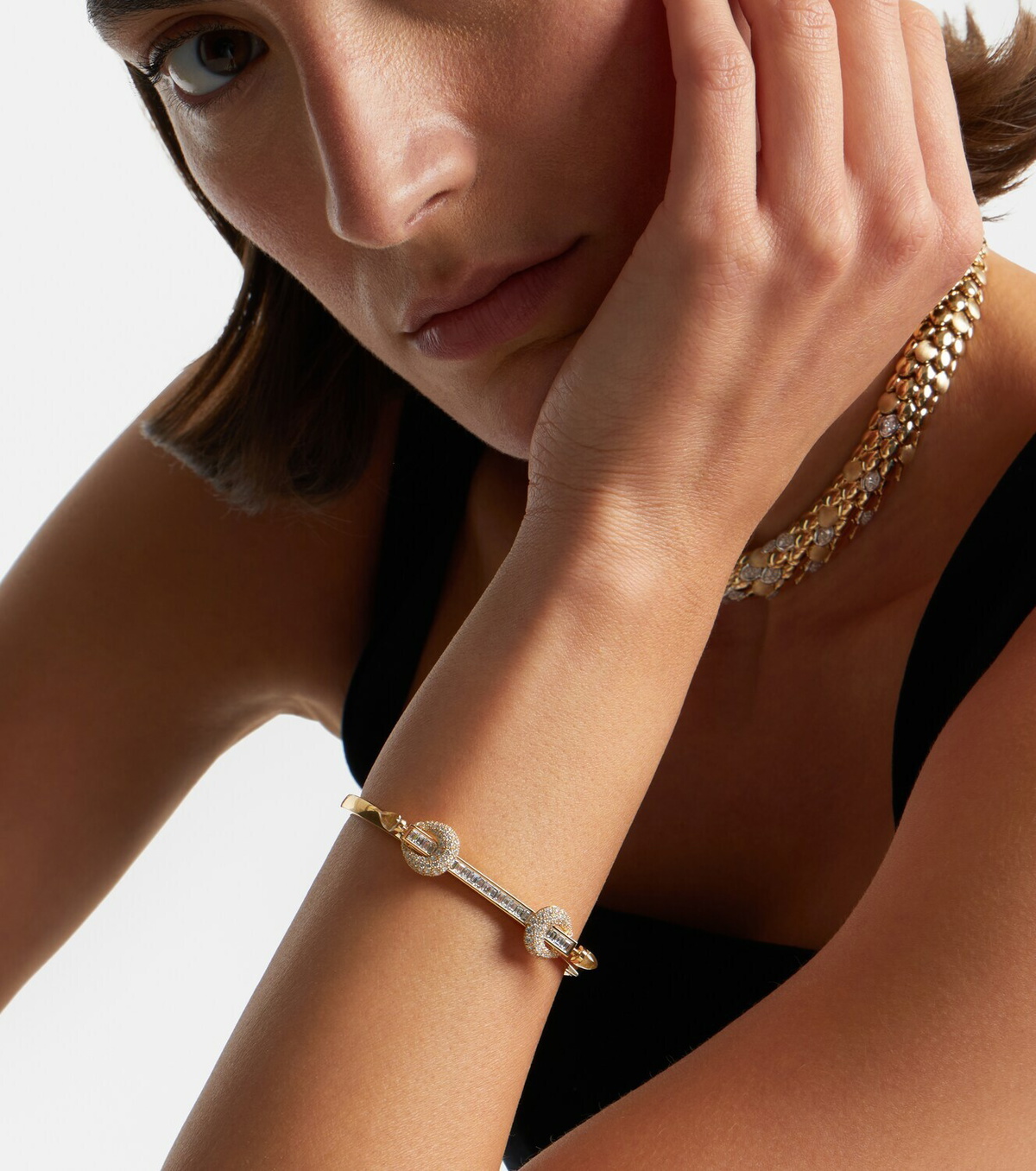 Ananya Chakra Icon 18kt gold bangle with diamonds and quartz