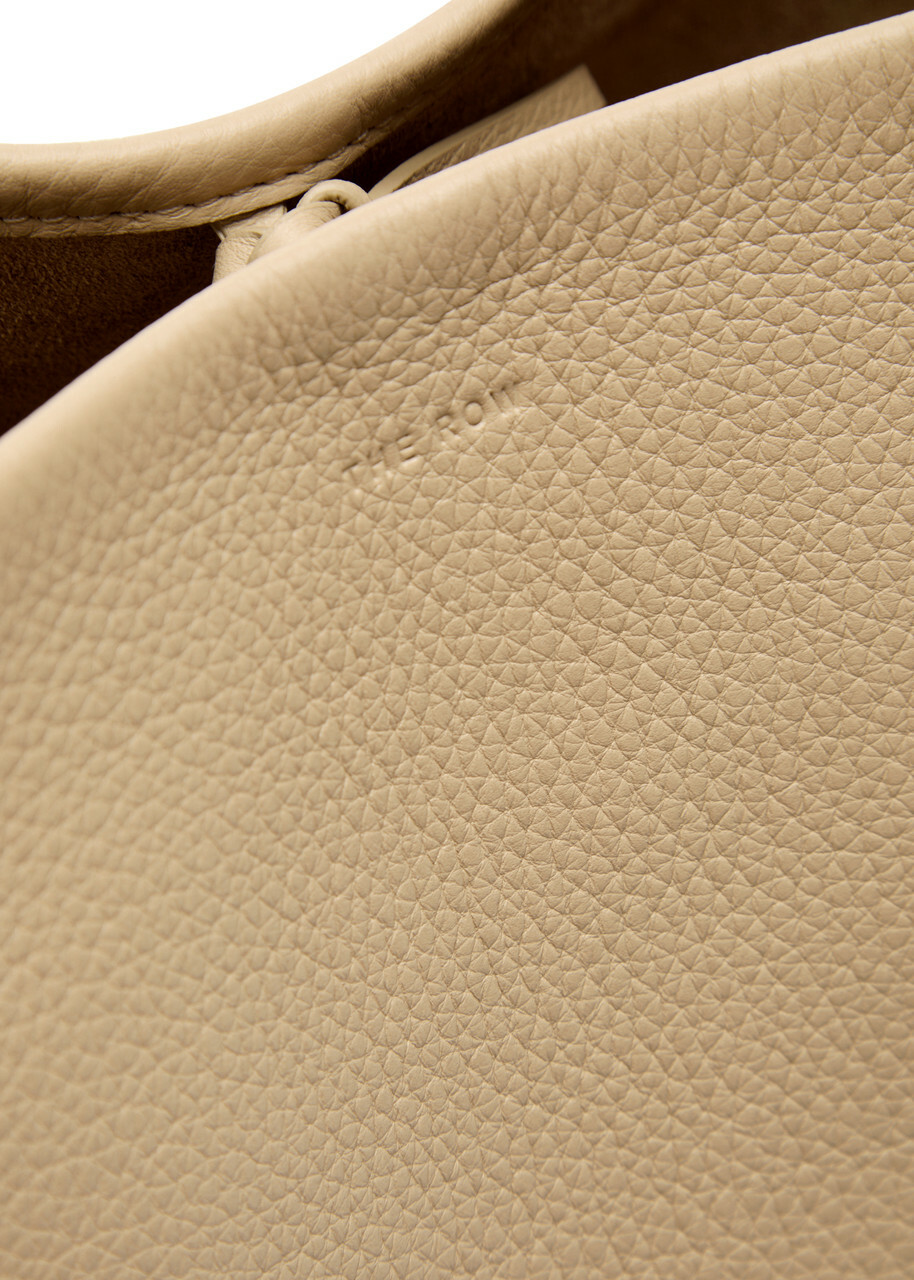 The Row Park Medium Leather Tote - Cream - One Size