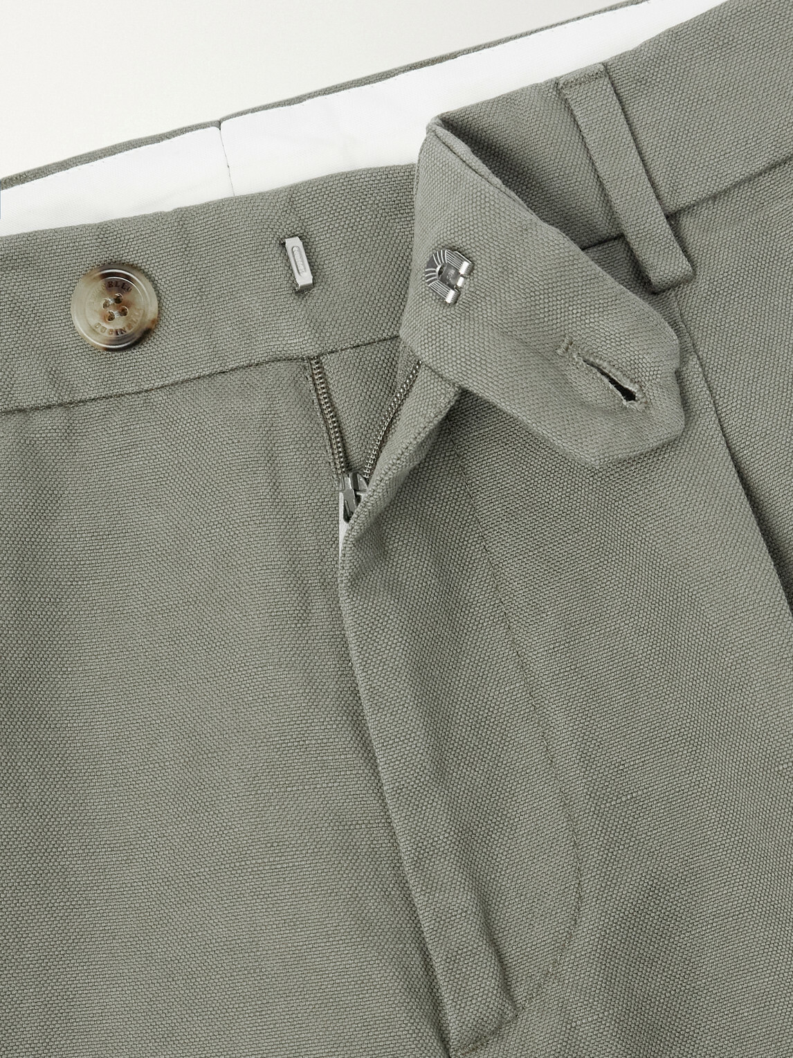 Brunello Cucinelli - Straight-Leg Pleated Cotton and Linen-Blend Trousers - Green