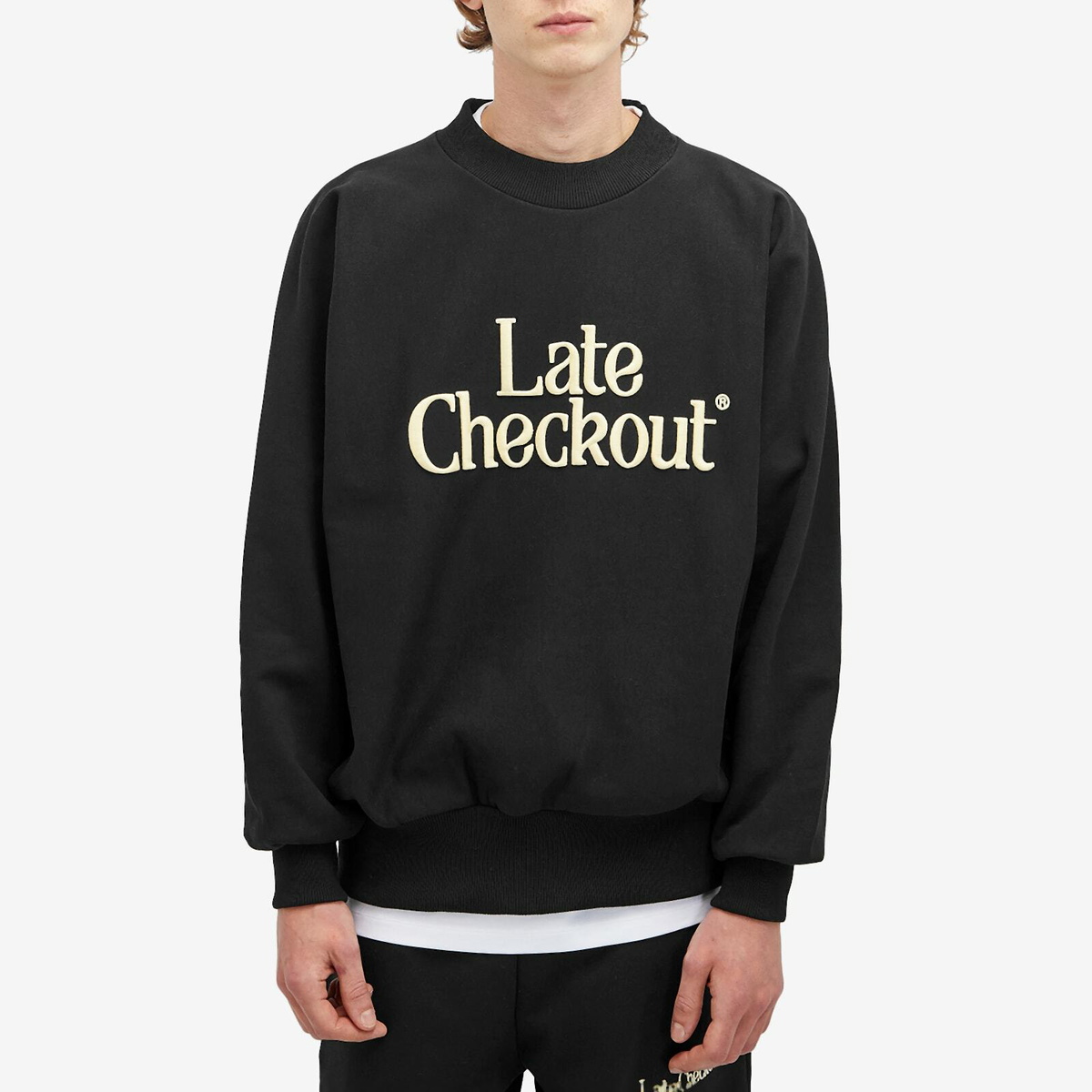 Late Checkout Men's LC Logo Crew Sweat in Black