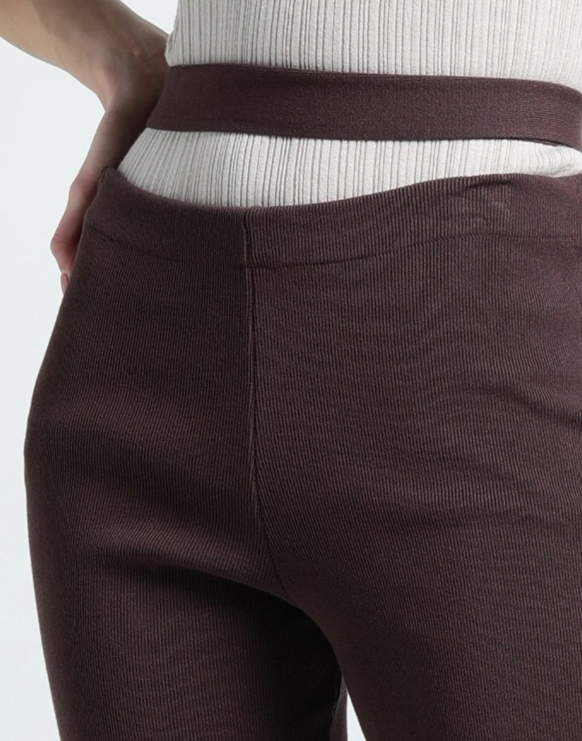 Andreādamo Womens Pants in Dark brown
