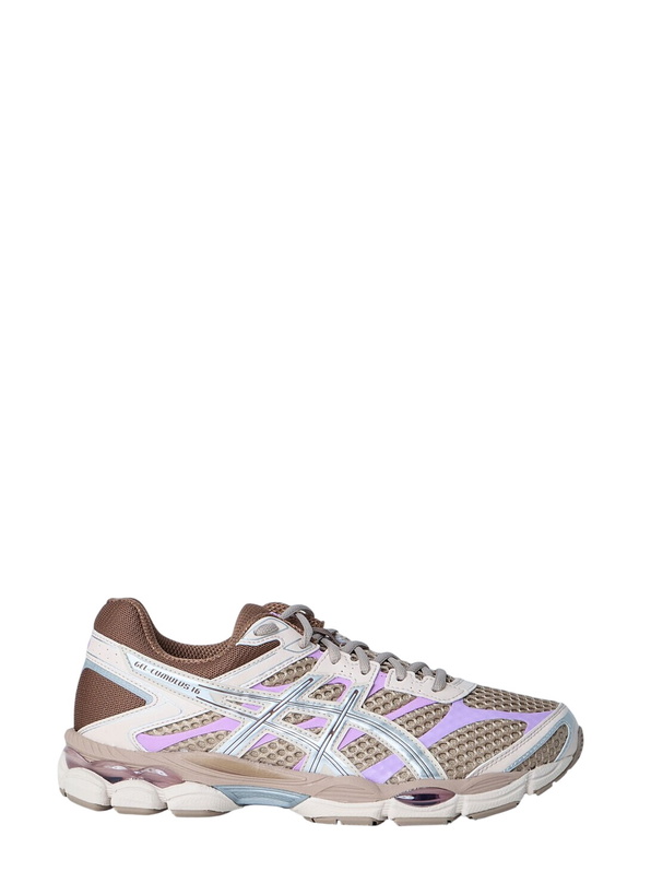 Photo: Asics Gel-Cumulus Sneakers