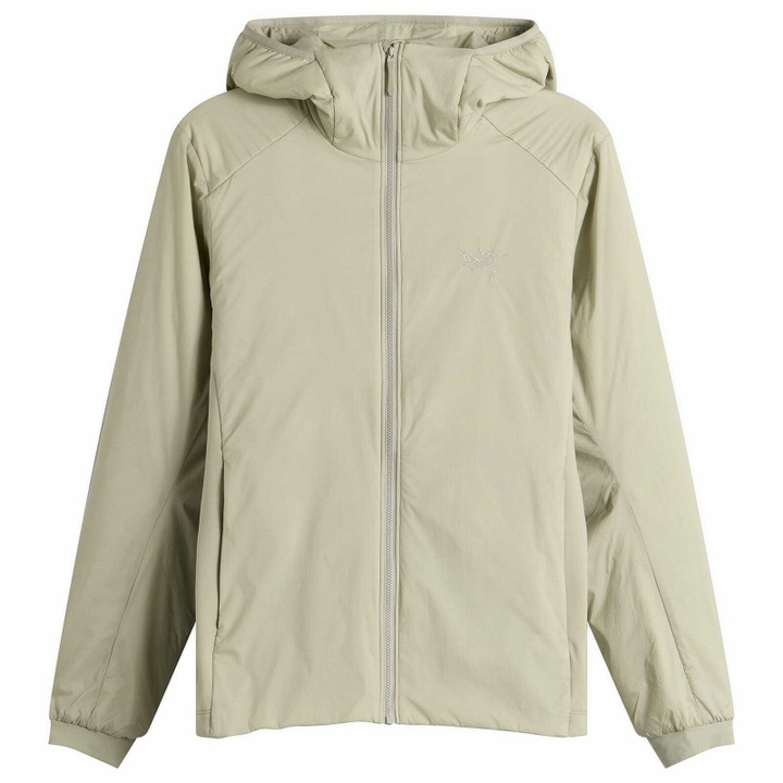 Photo: Arc'teryx Women's Atom Hoody W in Habitat