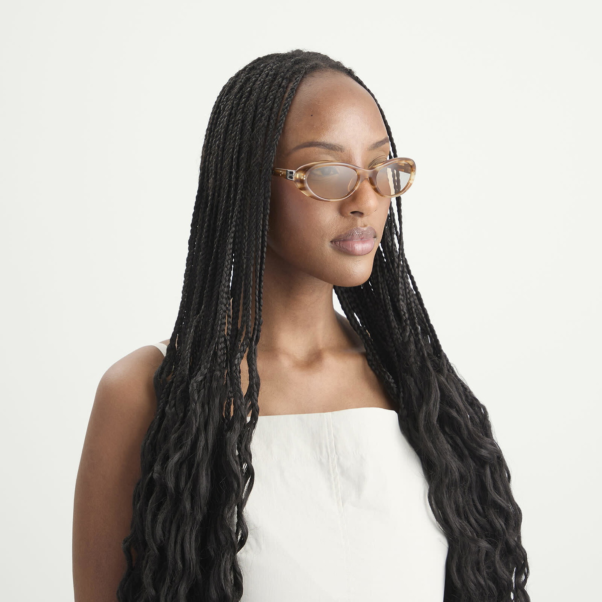 Gentle Monster Cinnamon Sunglasses in Tortoise/Black 