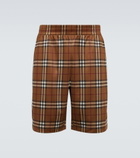 Burberry - Checked shorts