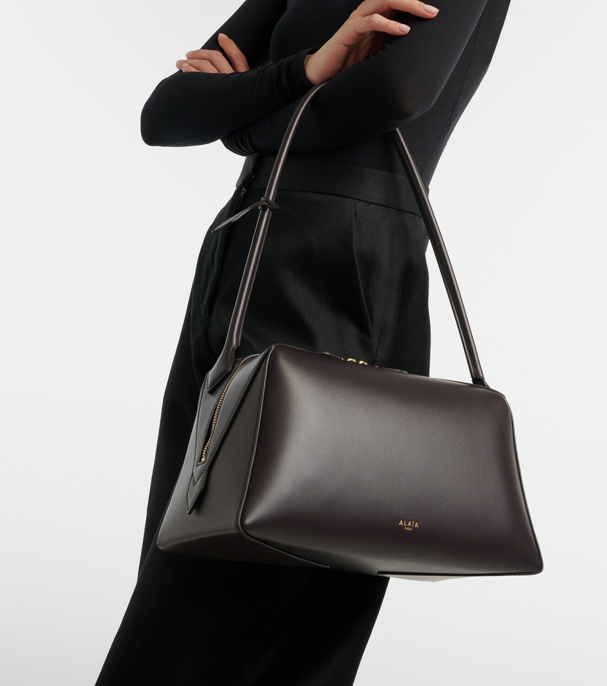 Alaïa Le Bouledogue Medium leather shoulder bag
