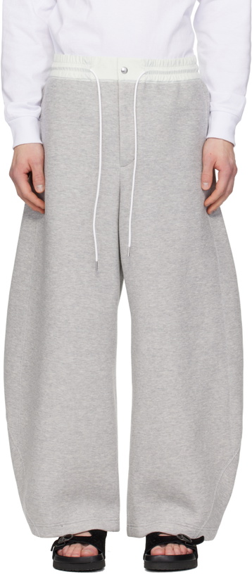Photo: sacai Gray Sponge Sweatpants