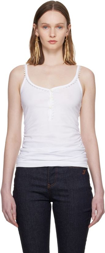 Photo: JACQUEMUS White 'Le Darbdeur Clavela' Tank Top