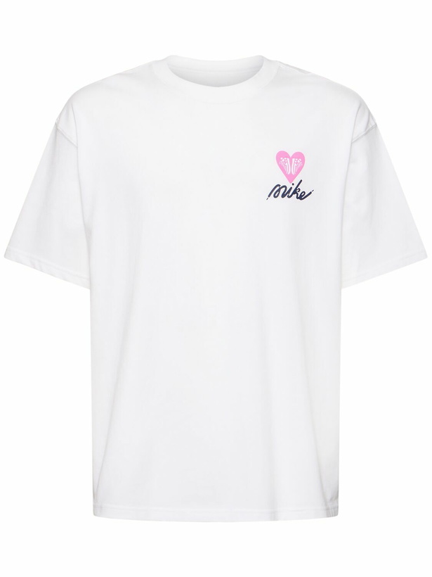 Photo: NIKE Sportswear T-shirt