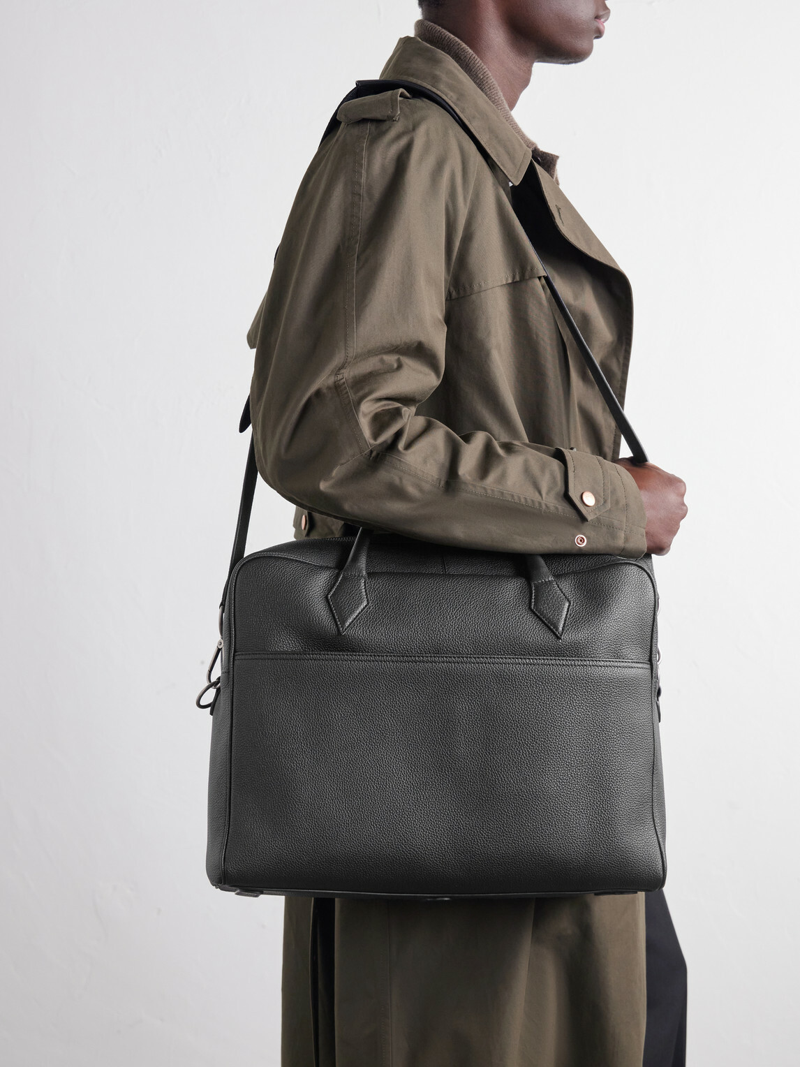 Métier - Closer All Day Leather Briefcase - Black