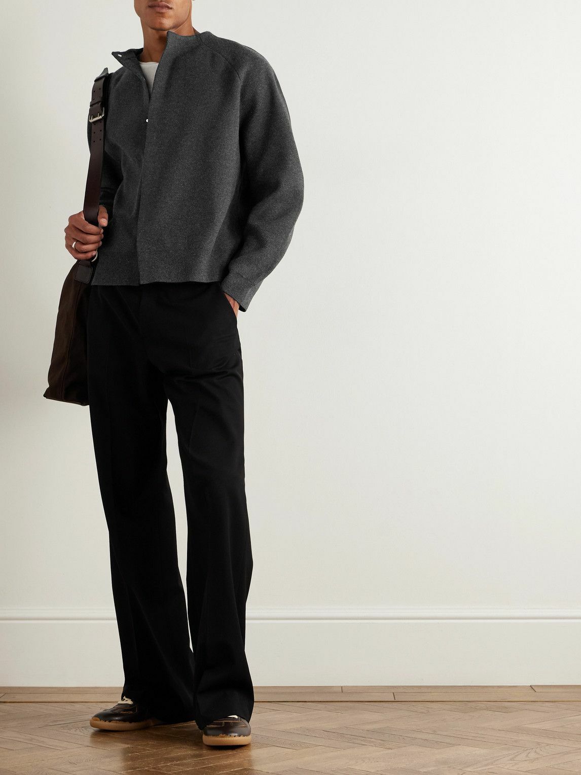 Amomento - Knitted Cardigan - Gray
