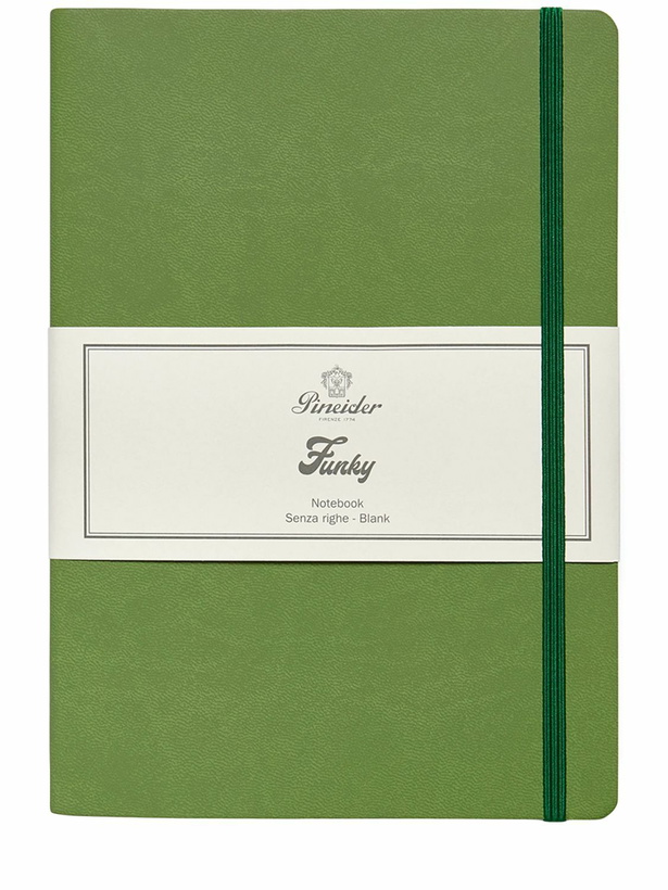 Photo: PINEIDER Funky Neut Notebook