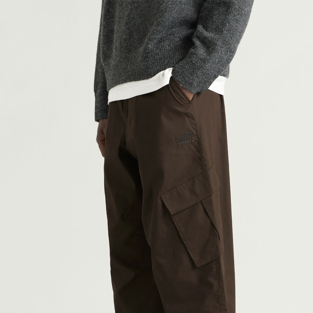 Umbro Men's Cargo Pants in Demitasse