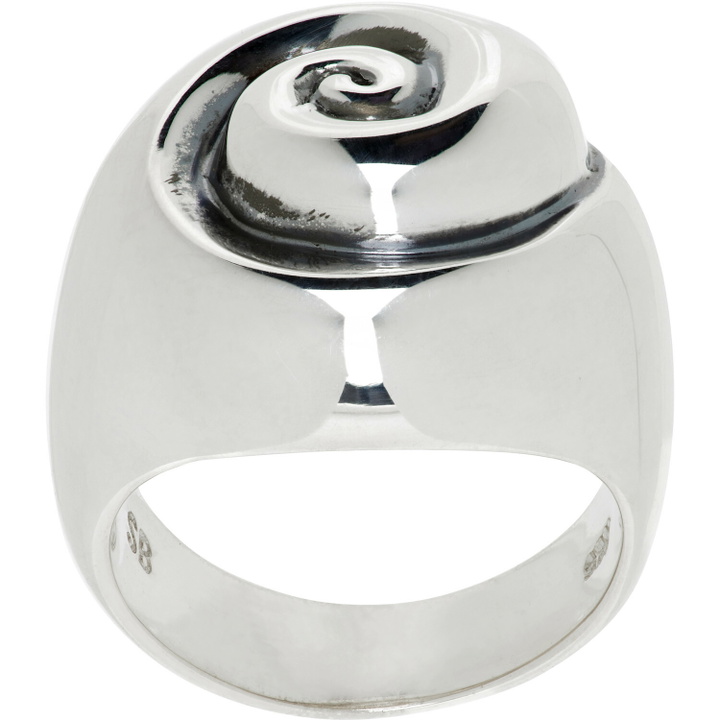 Photo: Sophie Buhai Nautilus Ring