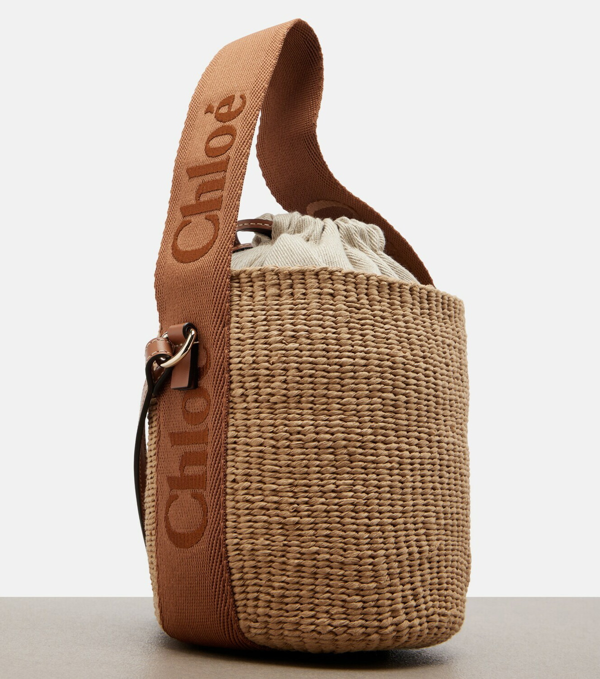 Chloé Woody Small raffia bucket bag