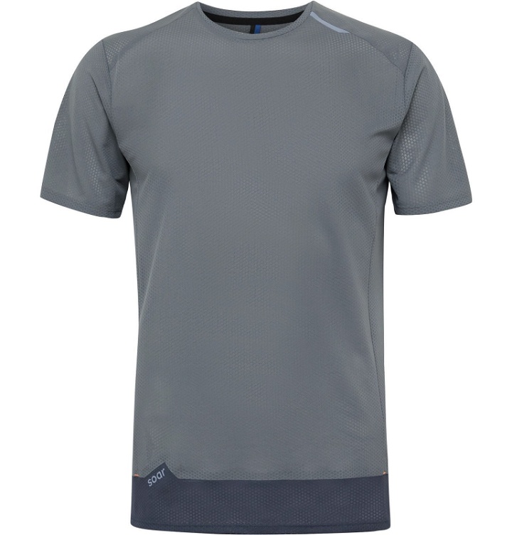 Photo: Soar Running - Tech-T Mesh T-Shirt - Gray