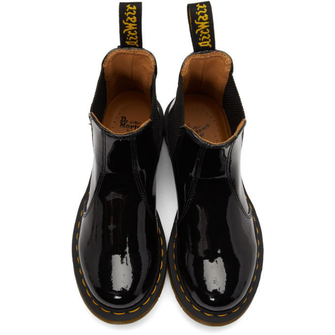 DR MARTENS: 2976 Patent Chelsea Boots