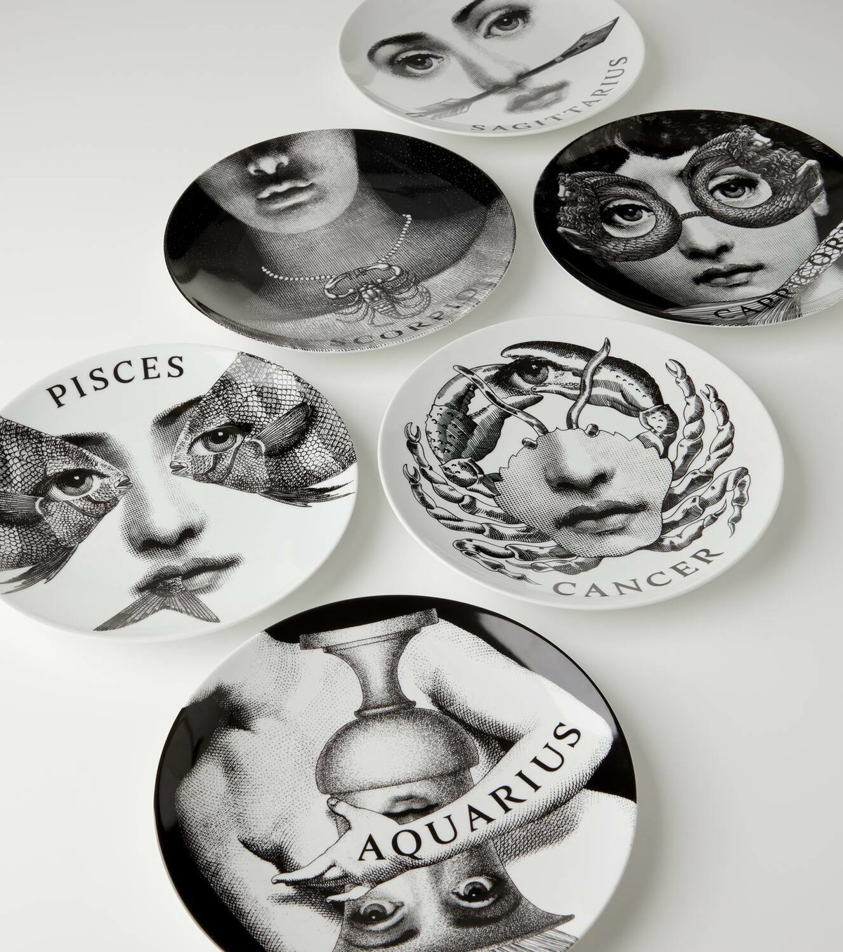 Fornasetti Tema e Variazioni N.356 Sagittarius wall plate