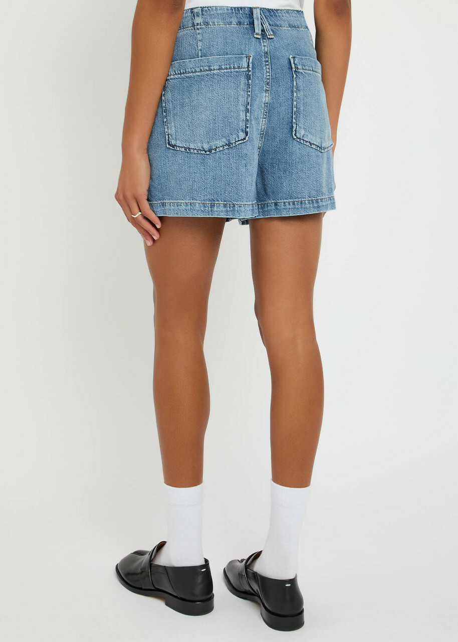 Good American Lite Denim Shorts Indigo