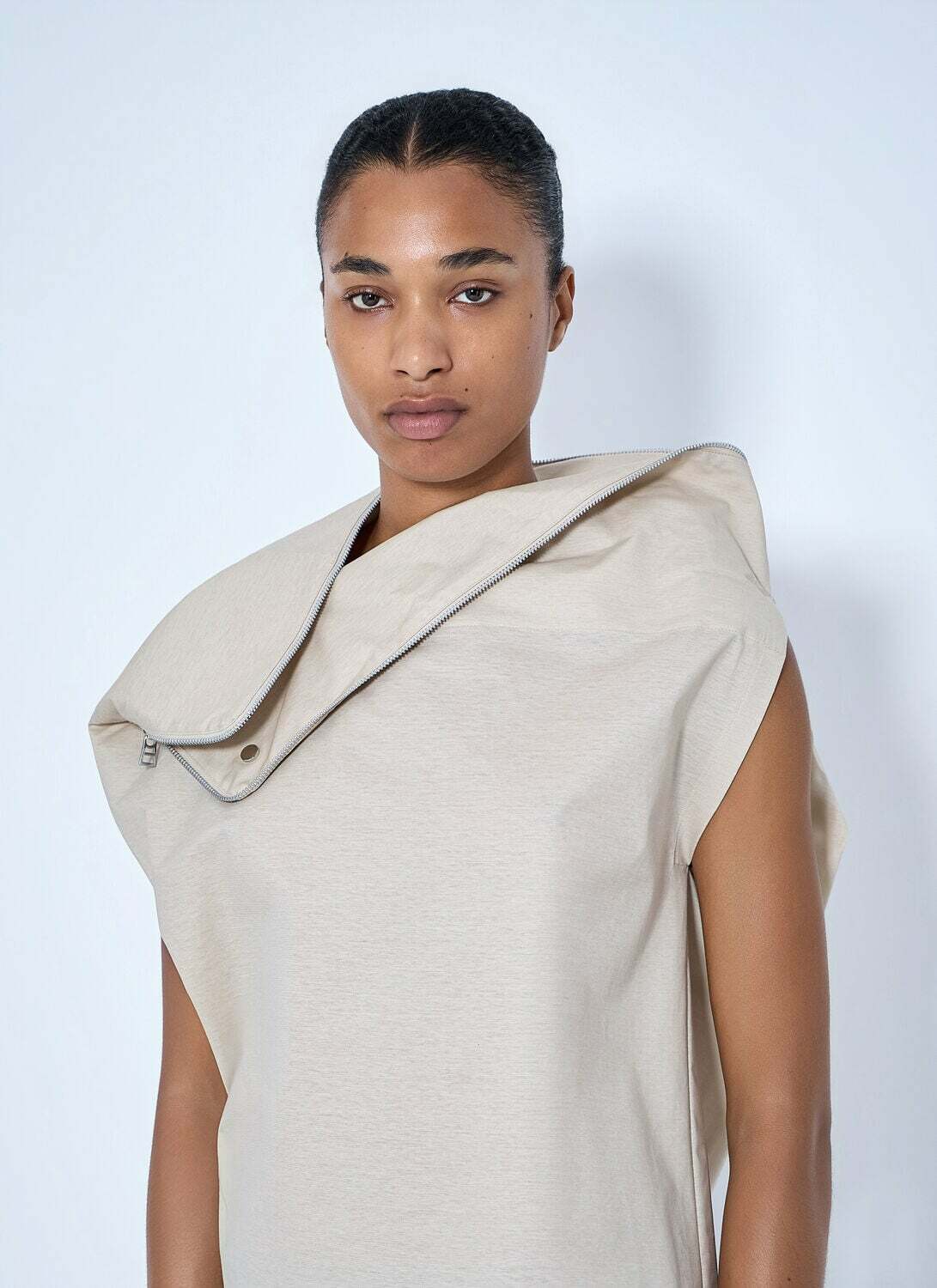 Issey Miyake Asymmetric Zip Detail Top