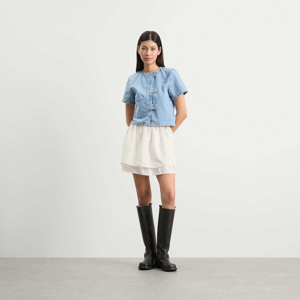 Hosbjerg Women's Bailey Denim Top in Light Blue