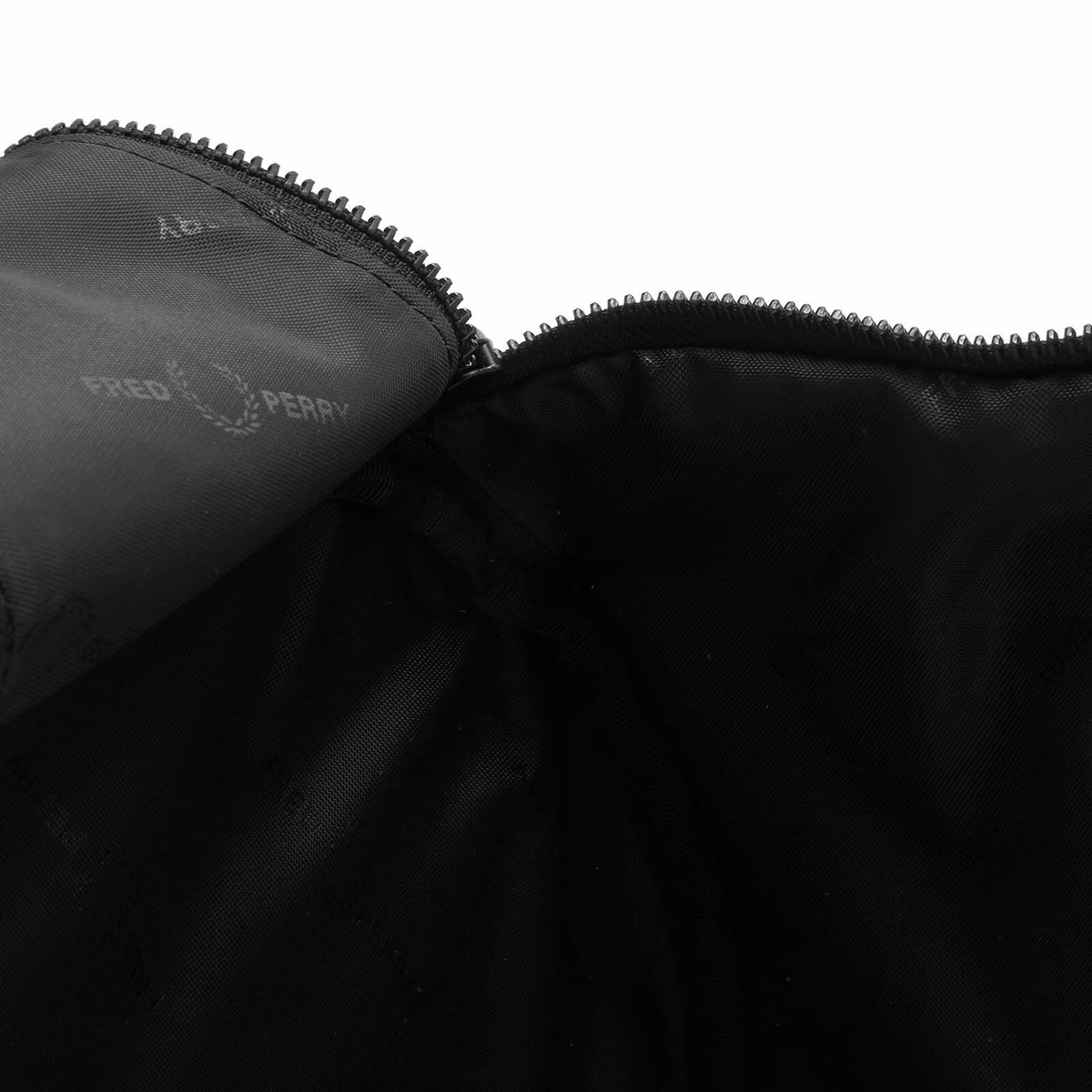 Fred Perry Men's 2-Way Barrel Backpack in Black 
