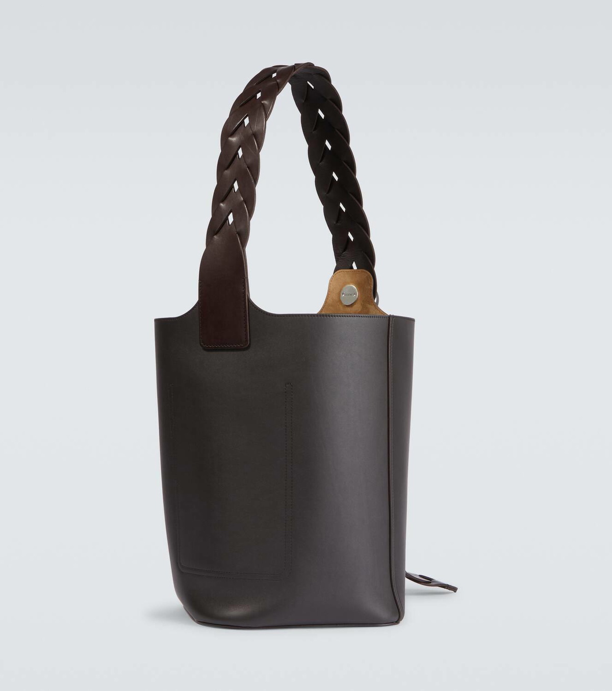 ロエベ Loewe Pebble Large Bucket Bag LOEWE Pebble embellished suede bucket bag | NET-A-PORTER