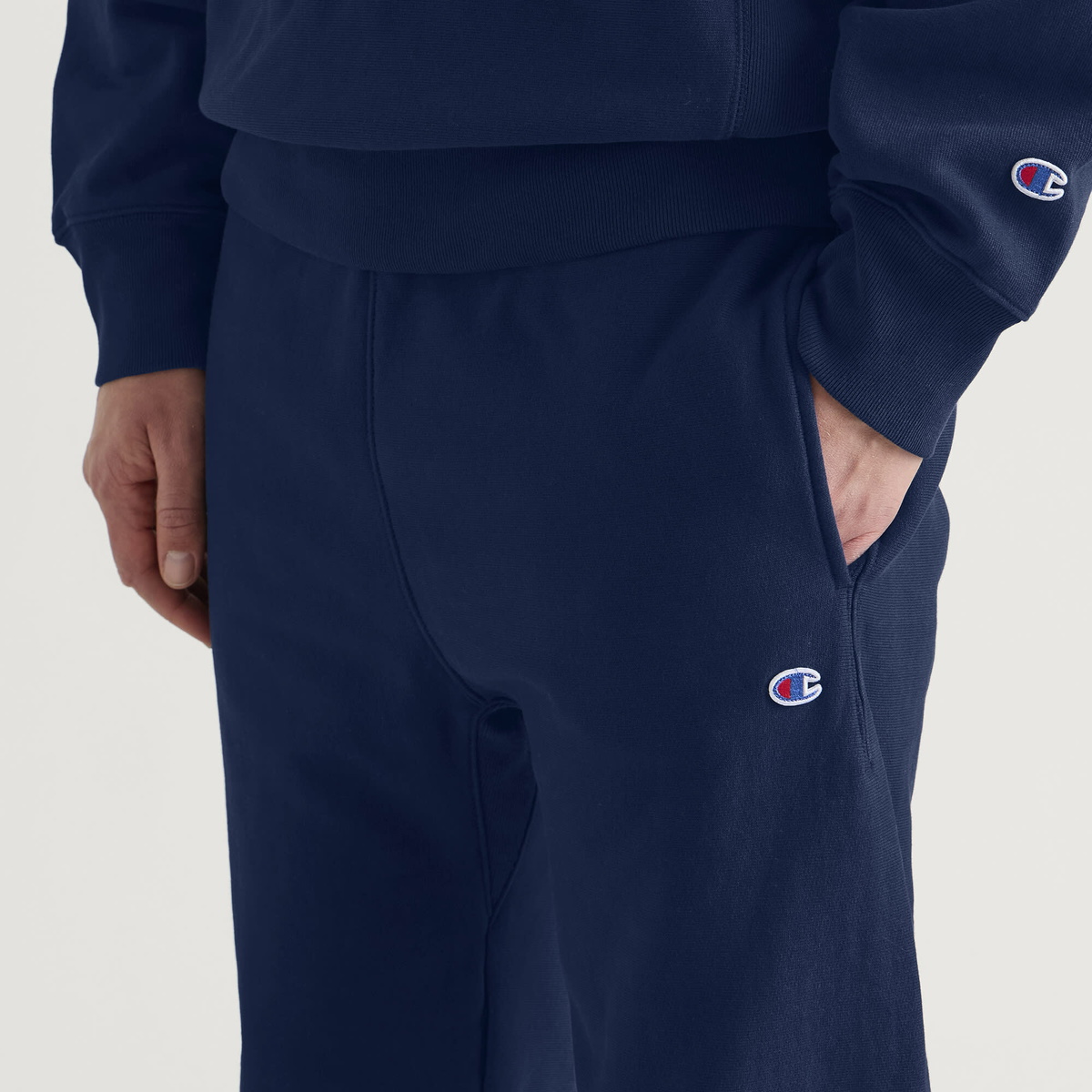 Champion Men's Reverse Weave Cuffed Sweat Pants in Navy