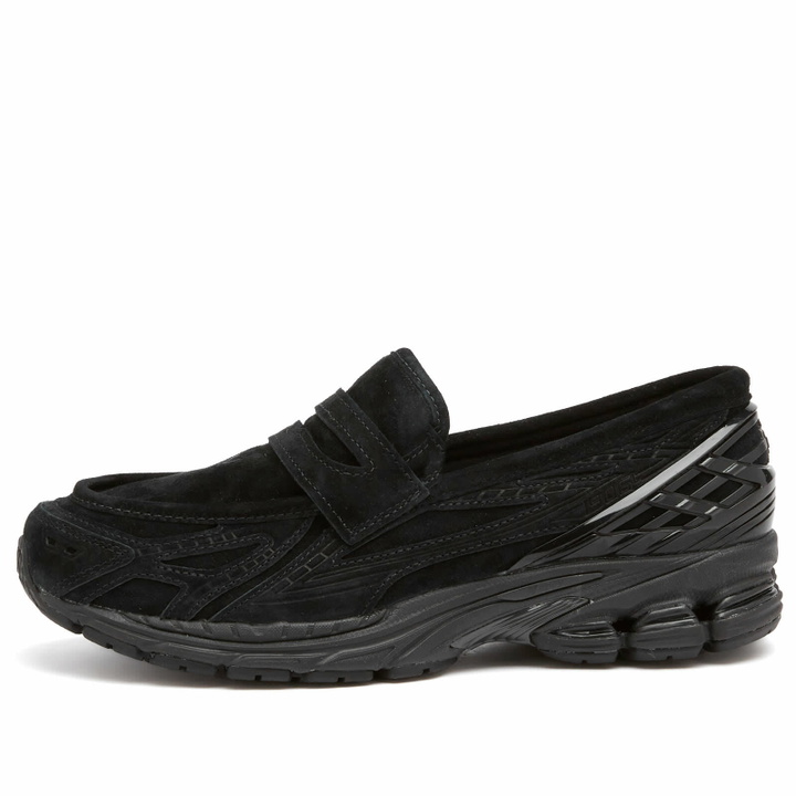 Photo: New Balance 1906L Sneaker in Black