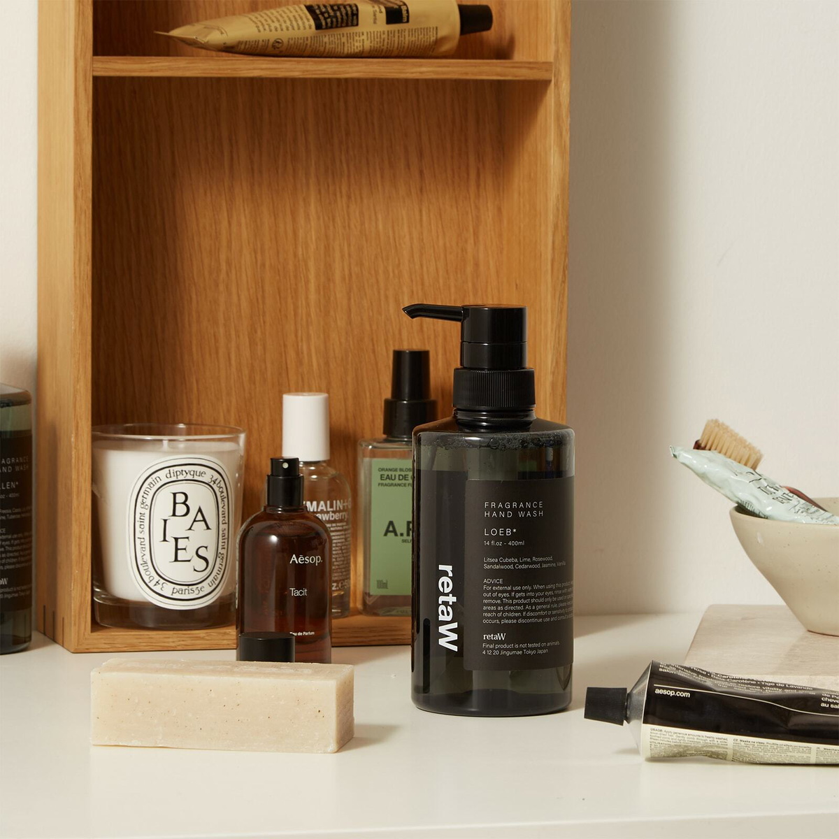 retaW Hand Wash - 400ml in Loeb* 