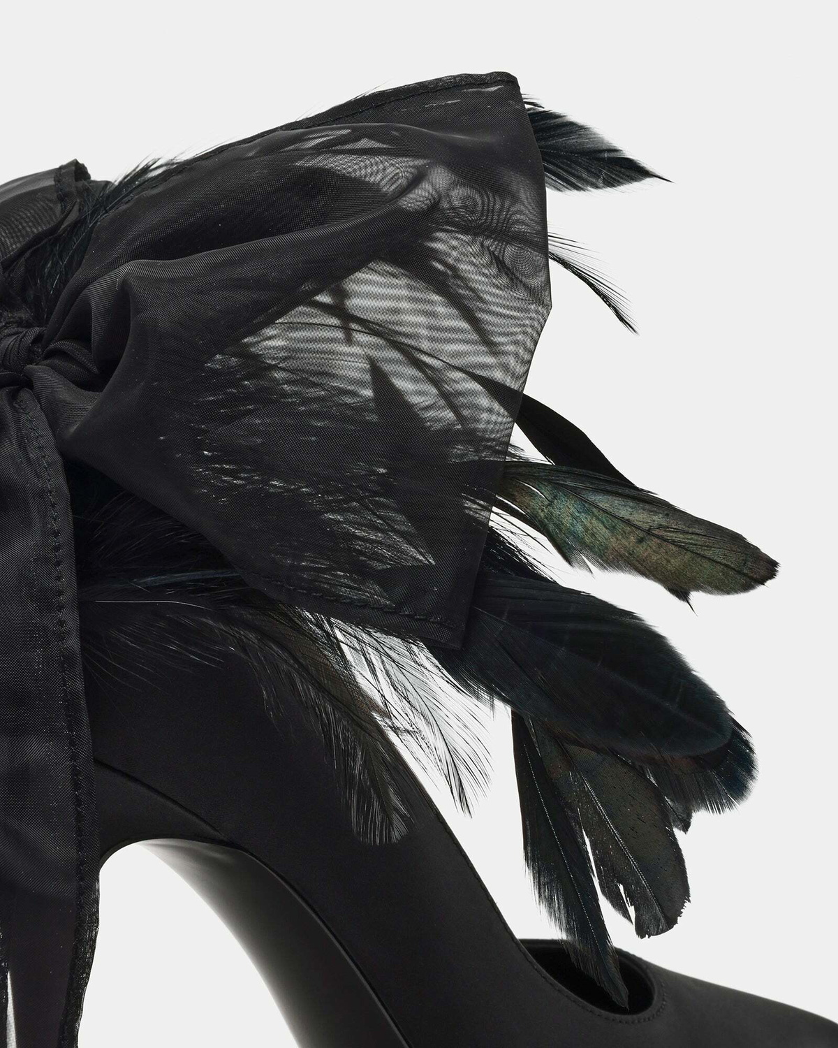 Steve Madden Virtues Heels in Black