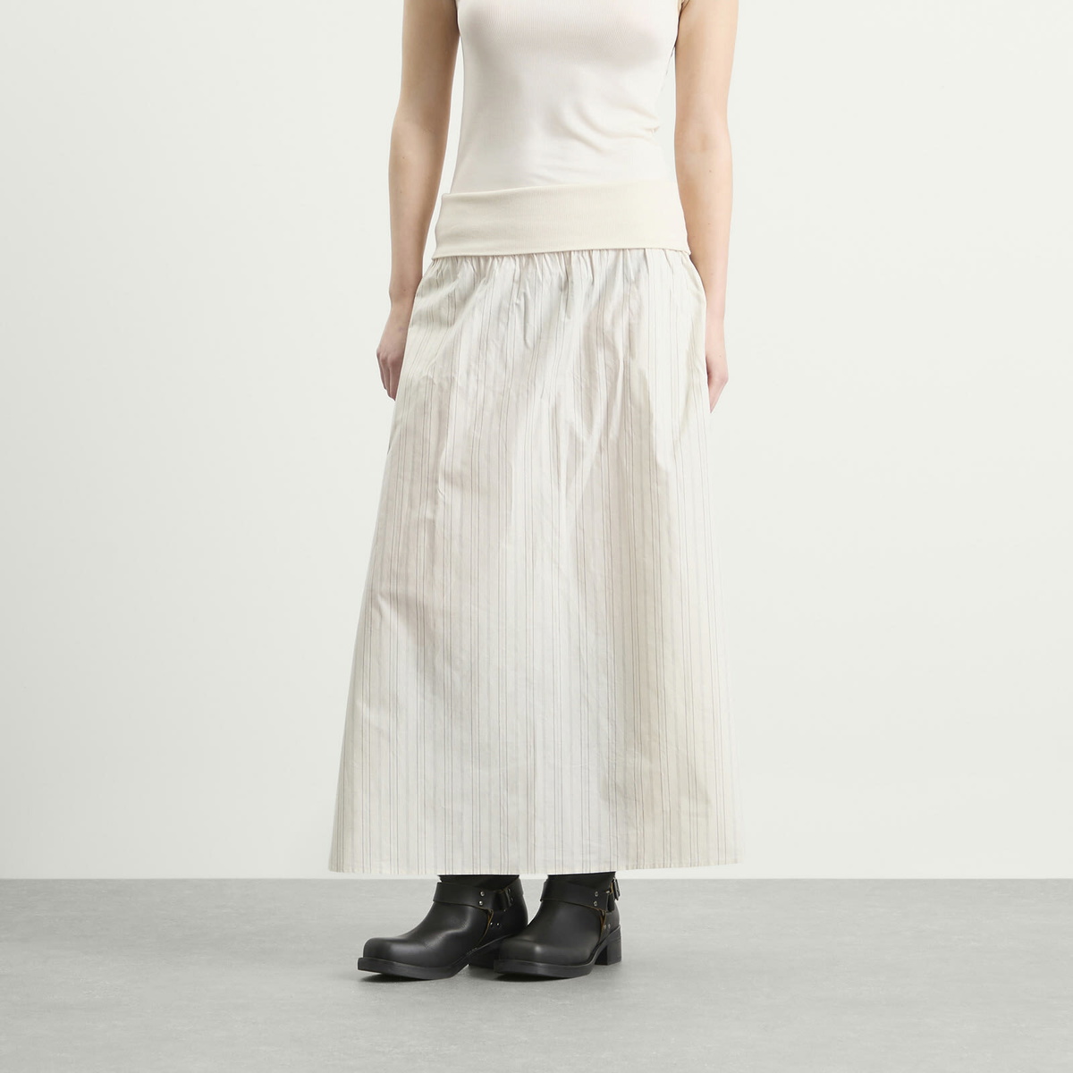 Samsøe Samsøe Women's Sathea Pleated Midi Skirt in Bone Stripe