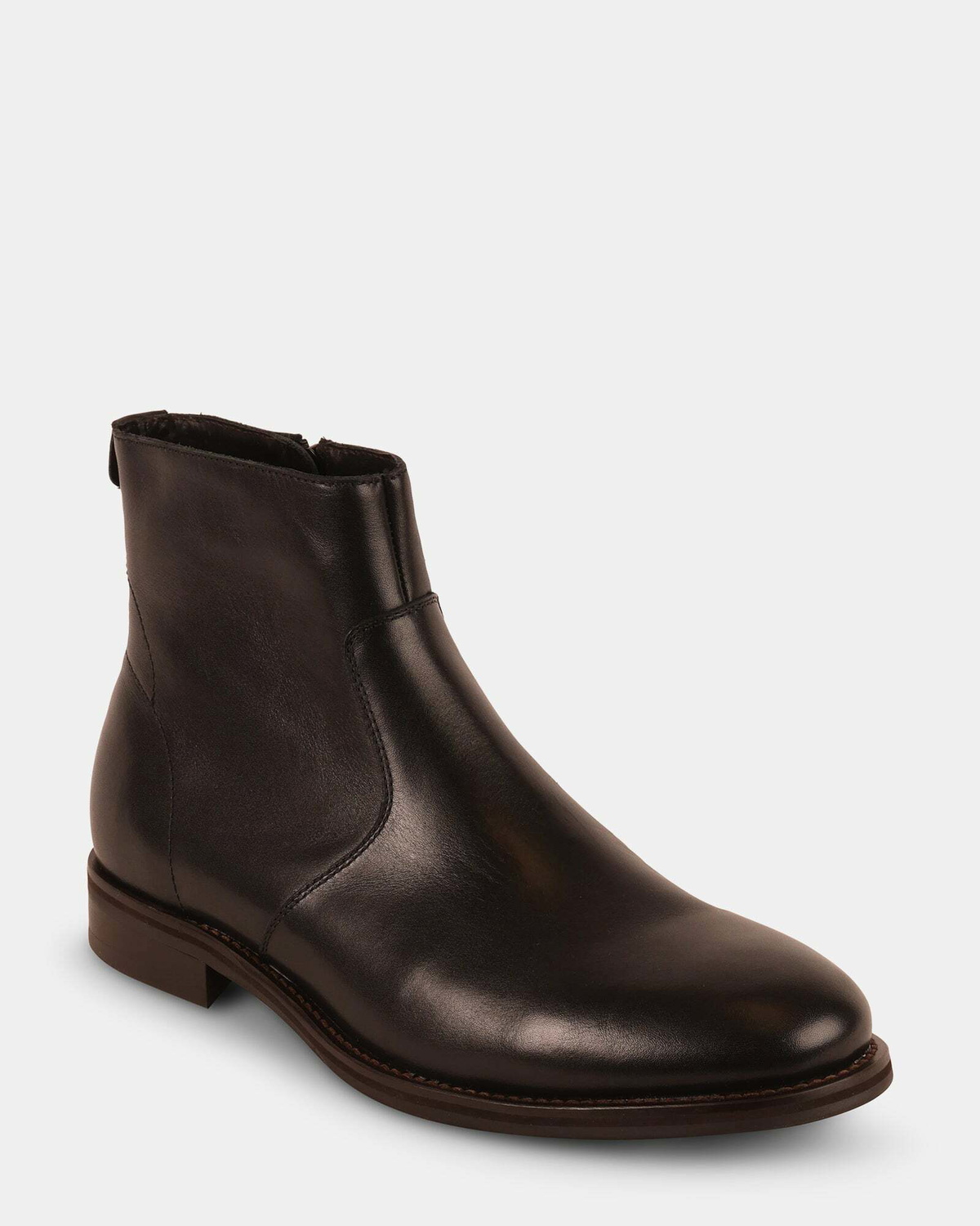 Steve Madden Reed Boots in Black