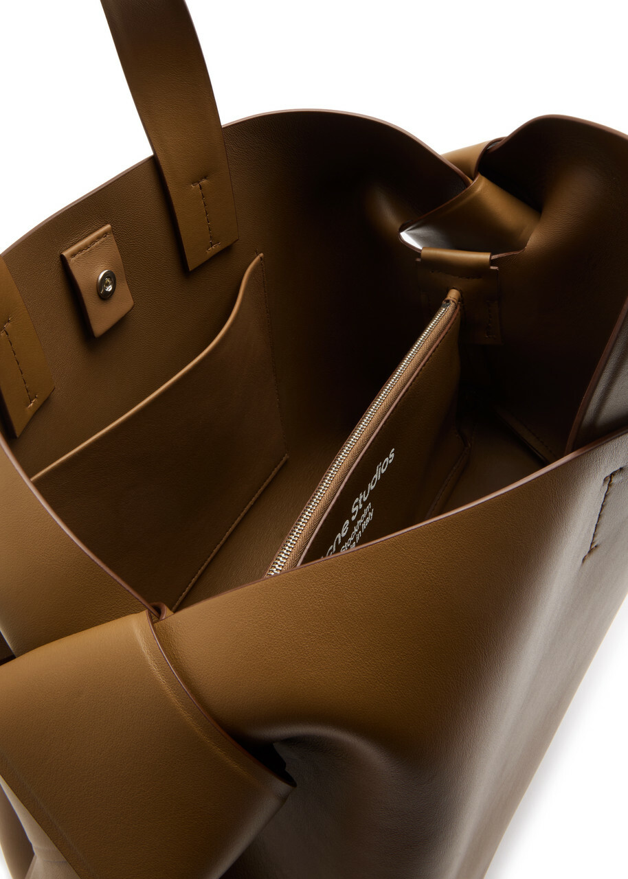Acne Studios Musubi Leather Tote - Camel - One Size