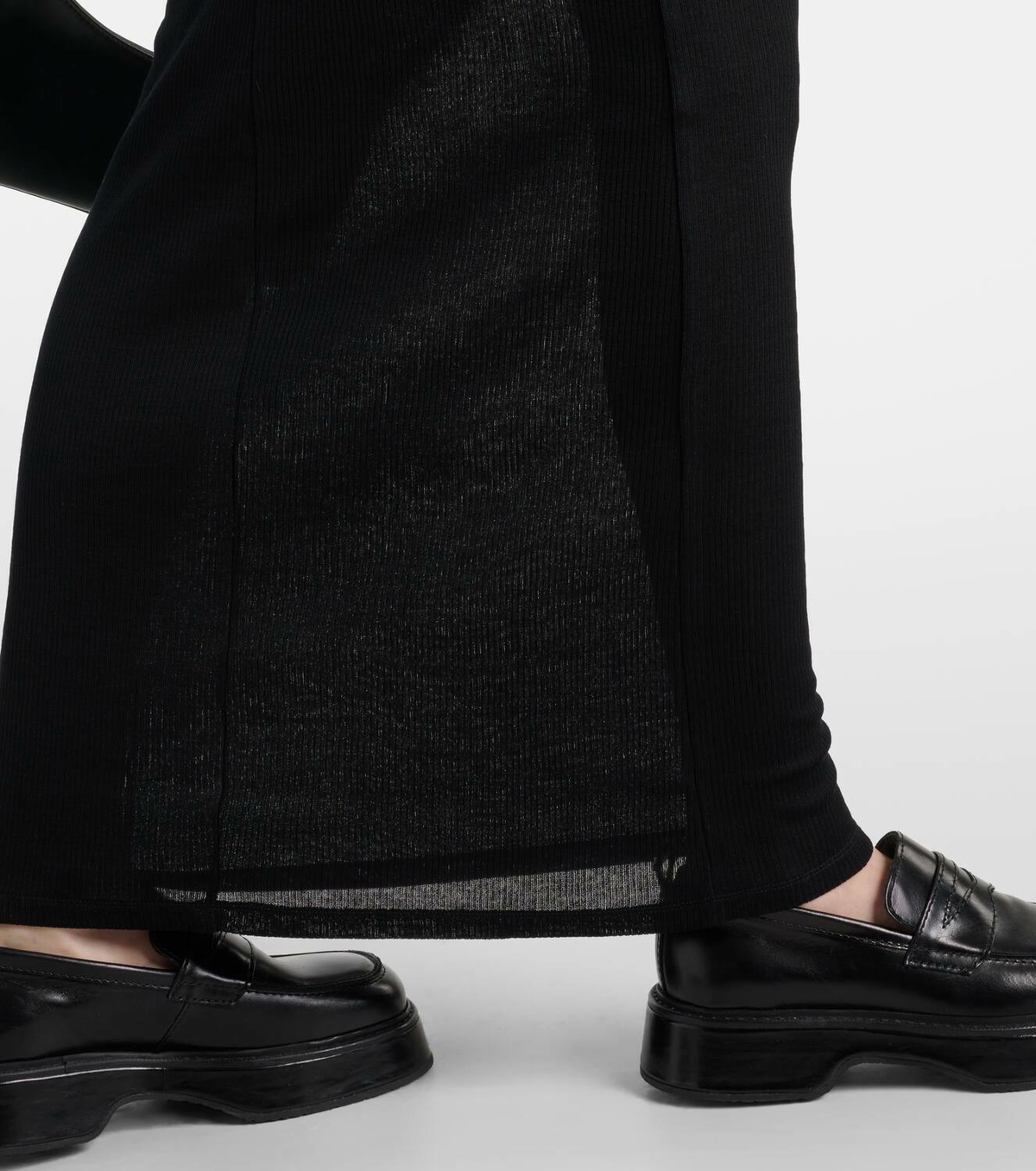 【AMI Paris】コットンポプリン ゴデット ミディドレス（Black） AMI Paris コットン Tシャツワンピース | ブラック | FARFETCH JP