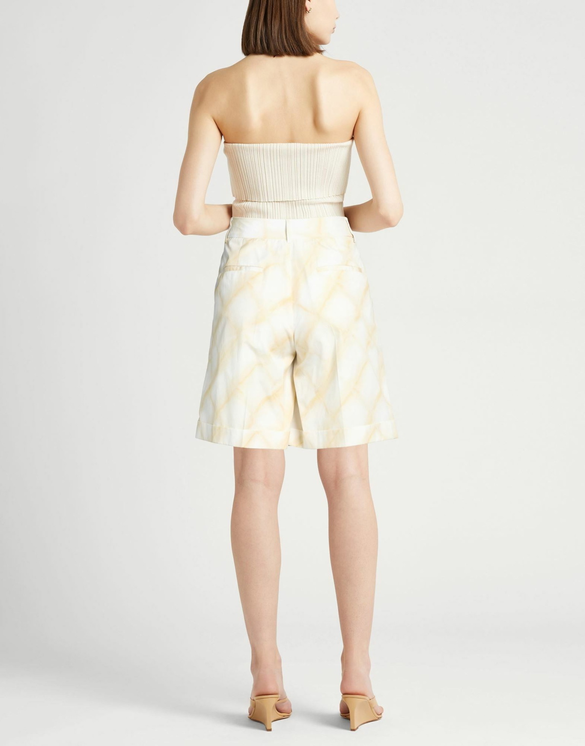Peserico Womens Shorts & Bermuda Shorts Marigold
