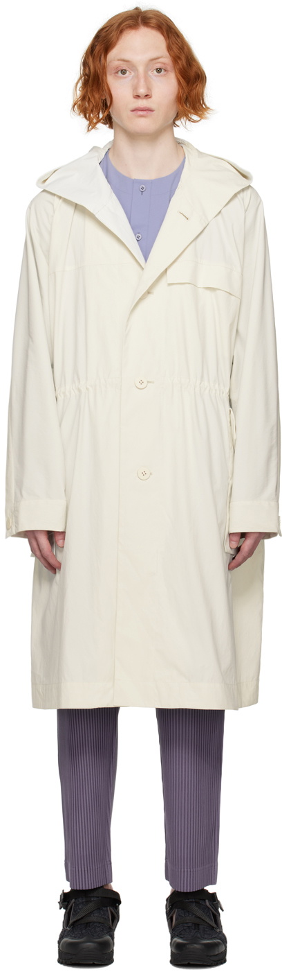 HOMME PLISSÉ ISSEY MIYAKE アクリメーションコート HOMME PLISSÉ ISSEY MIYAKE White Acclimation Coat Homme
