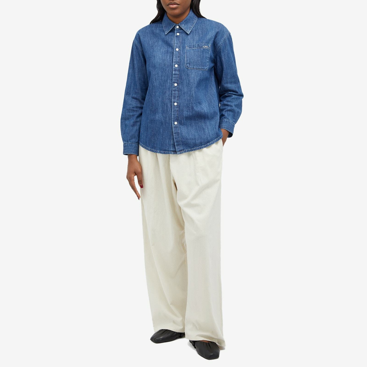 A.P.C. Women's Brodee Boyfriend Denim Shirt in Washed Indigo