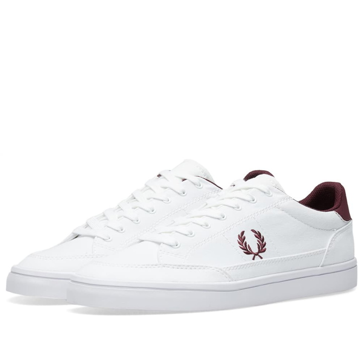 Photo: Fred Perry Deuce Canvas Sneaker White