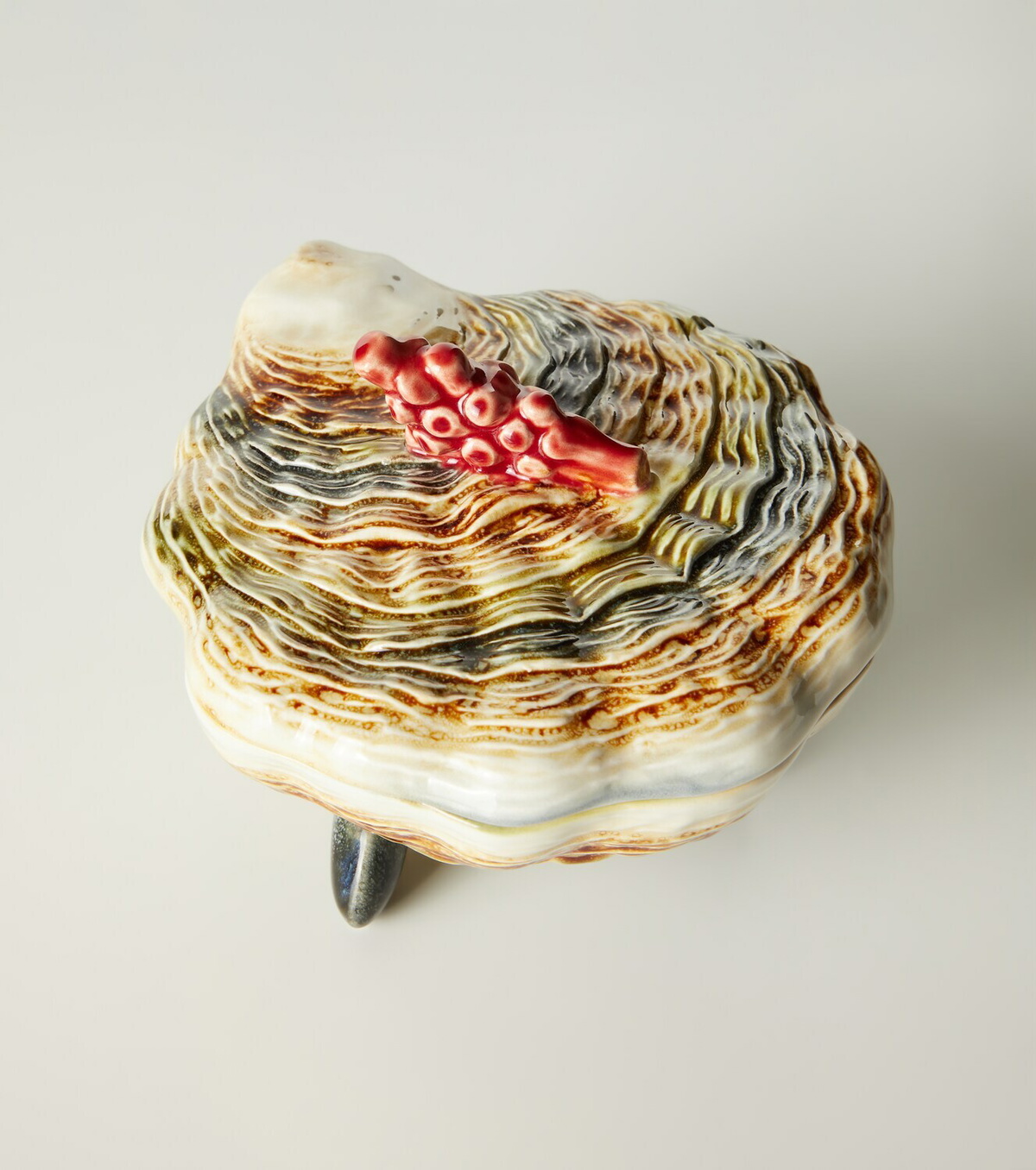 Bordallo Pinheiro Oyster earthenware tureen