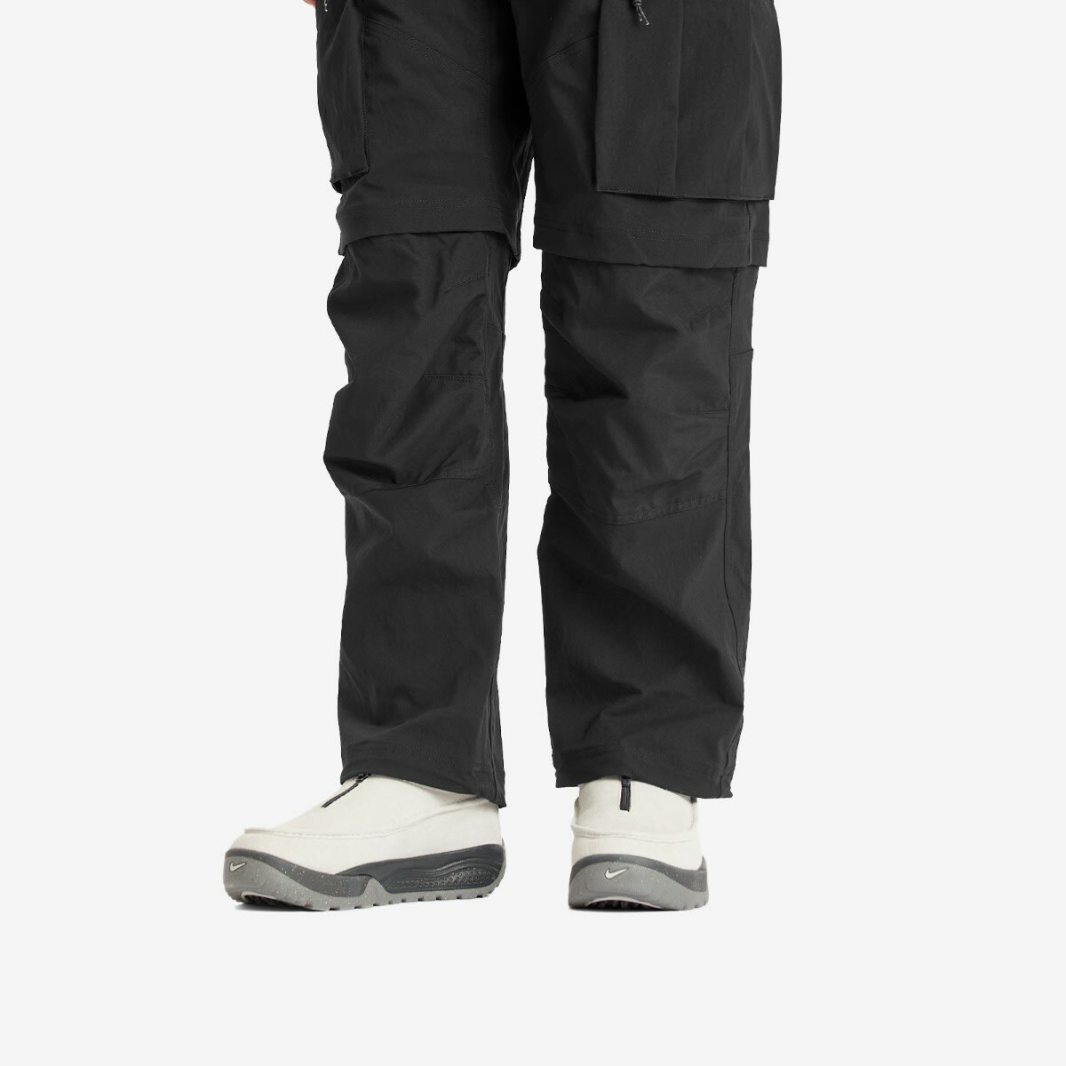 Nike Acg Izy Sneaker in Photon/Anthracite/Grey