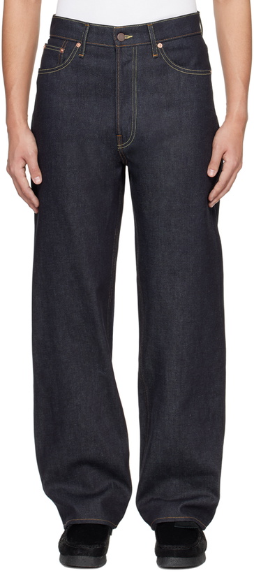 Photo: CARSON WACH Indigo 333 Jeans