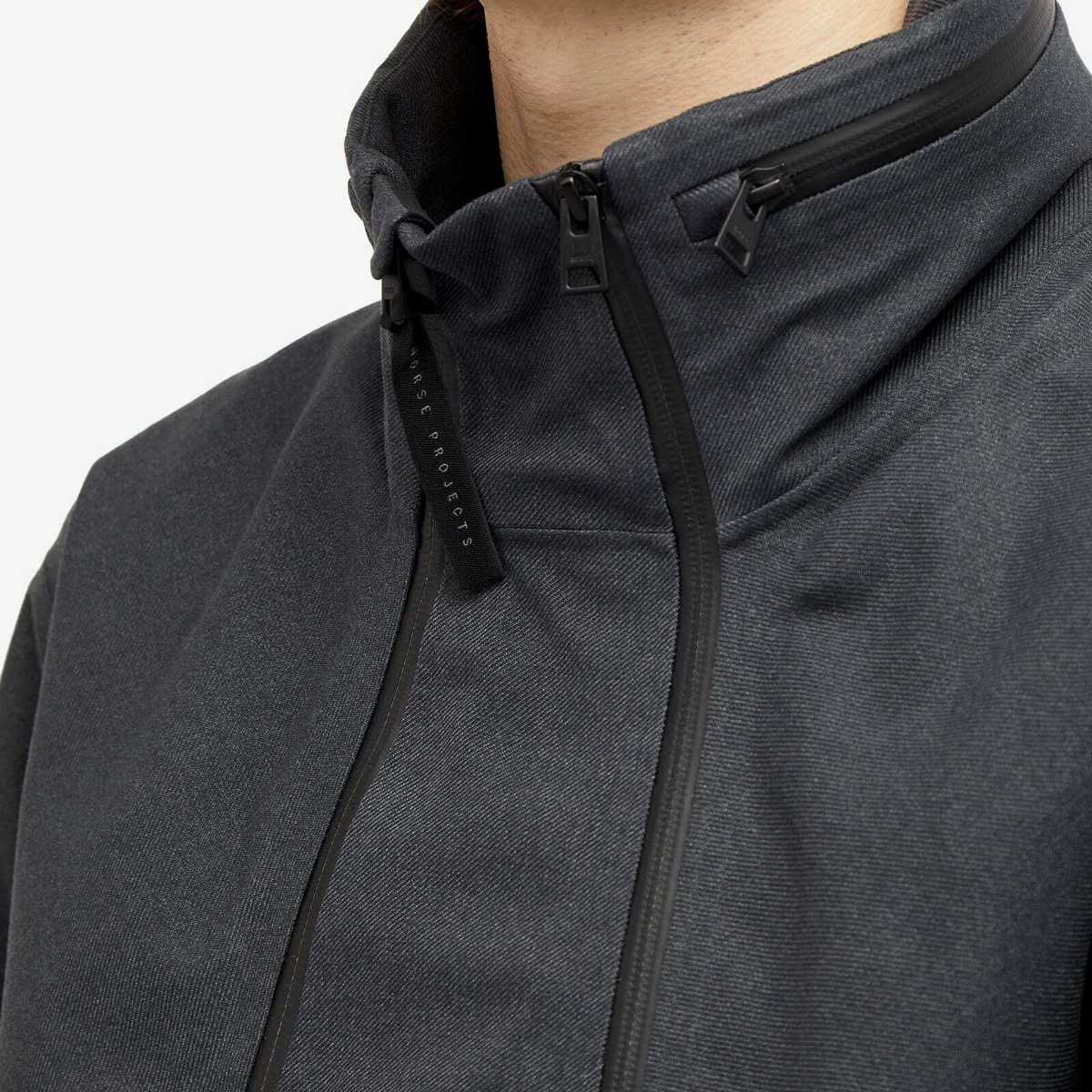 Norse Projects Men's Textured Twill Gore-Tex 3L Stand Collar Jacke