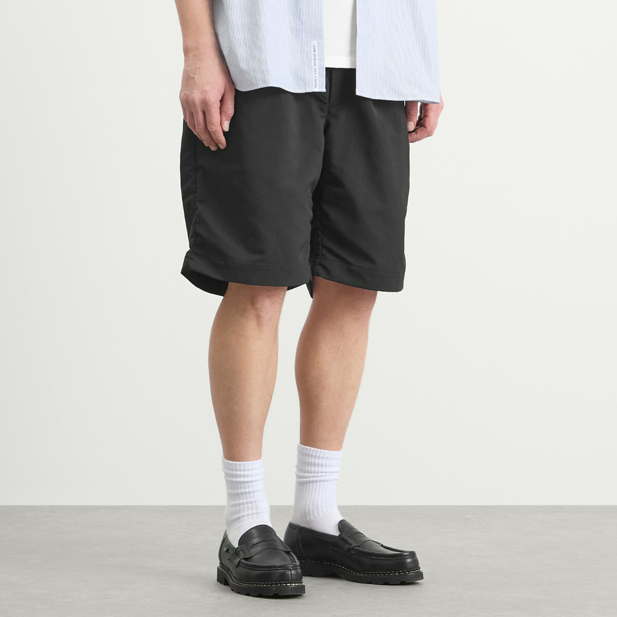 Nanamica Men's ALPHADRY Double Pleat Shorts in Black Nanamica