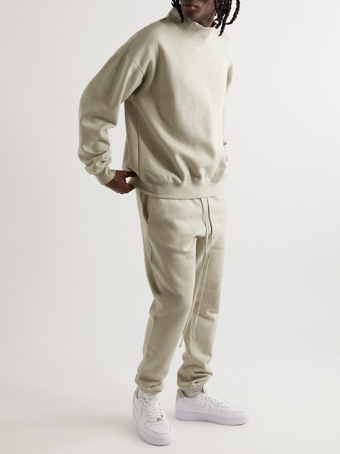 Fear of god essentials factory set crewneck sweatpants