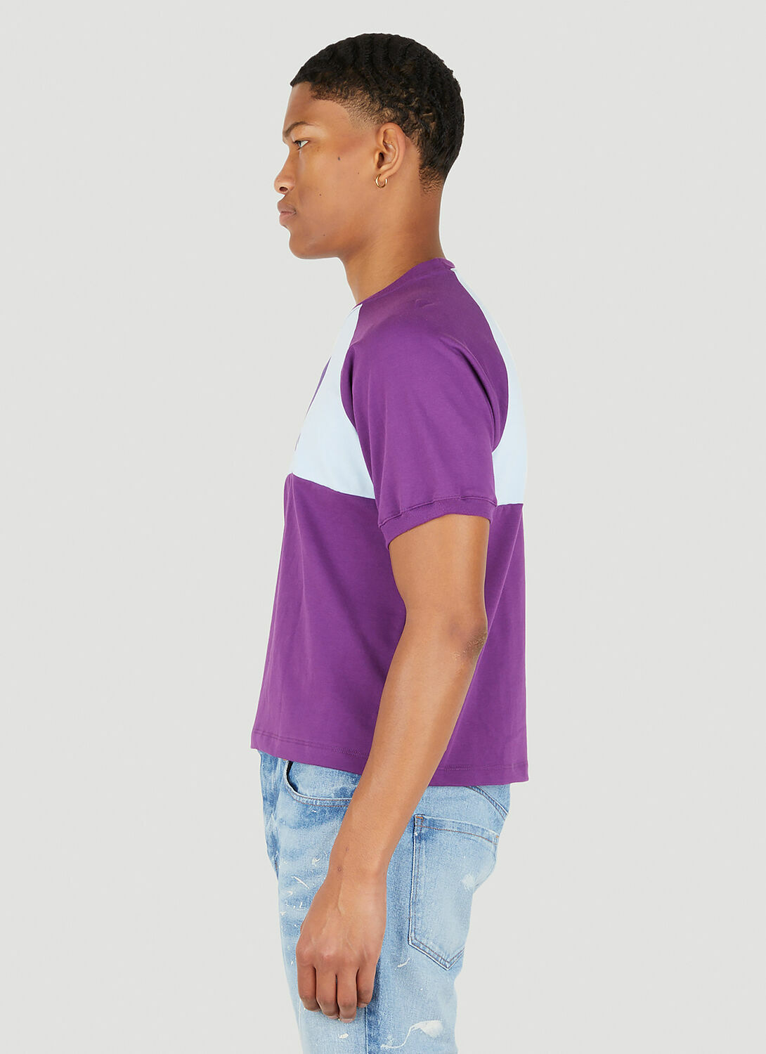 Bstroy (B). T-Shirt