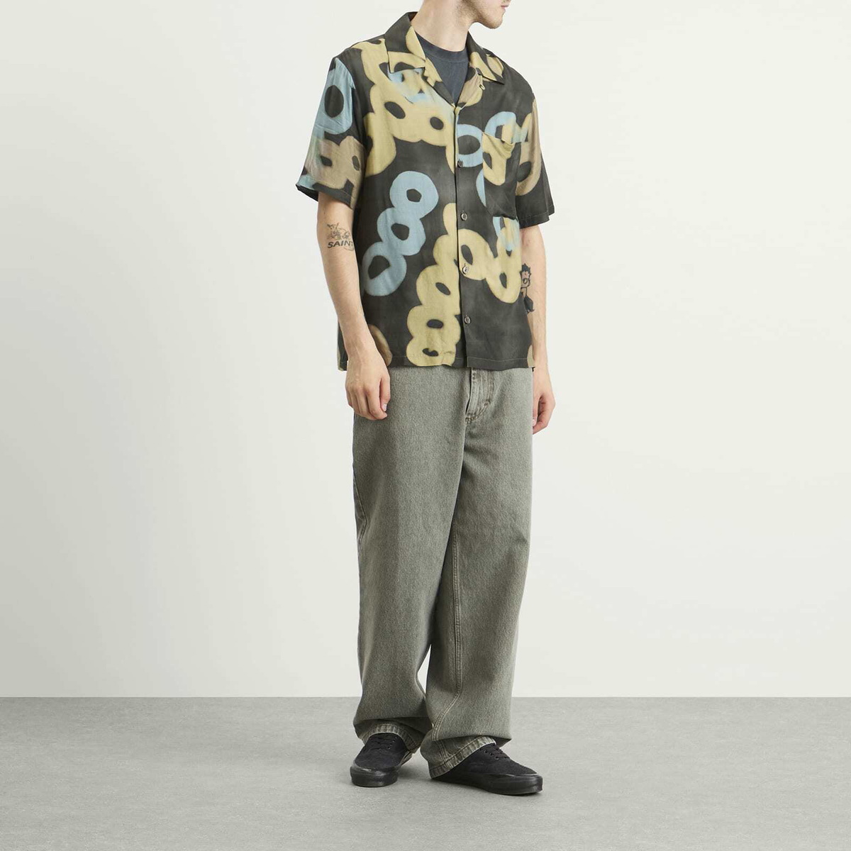 ACMH by Magic Castles Men's Wave Vacation Shirt in Multi ACMH by Magic ...