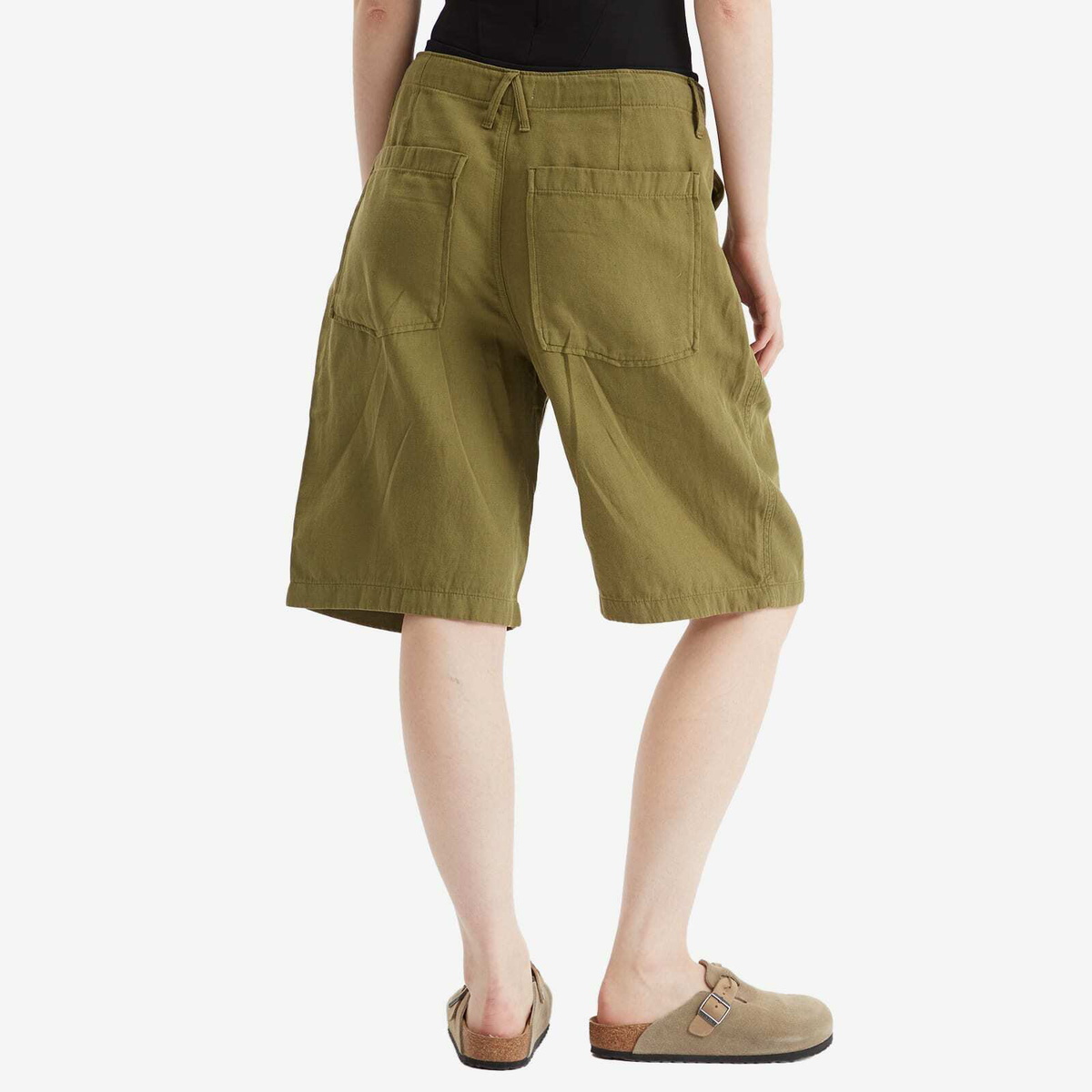 Good American Women's Lite Linen Bermuda Short in Martini Olive