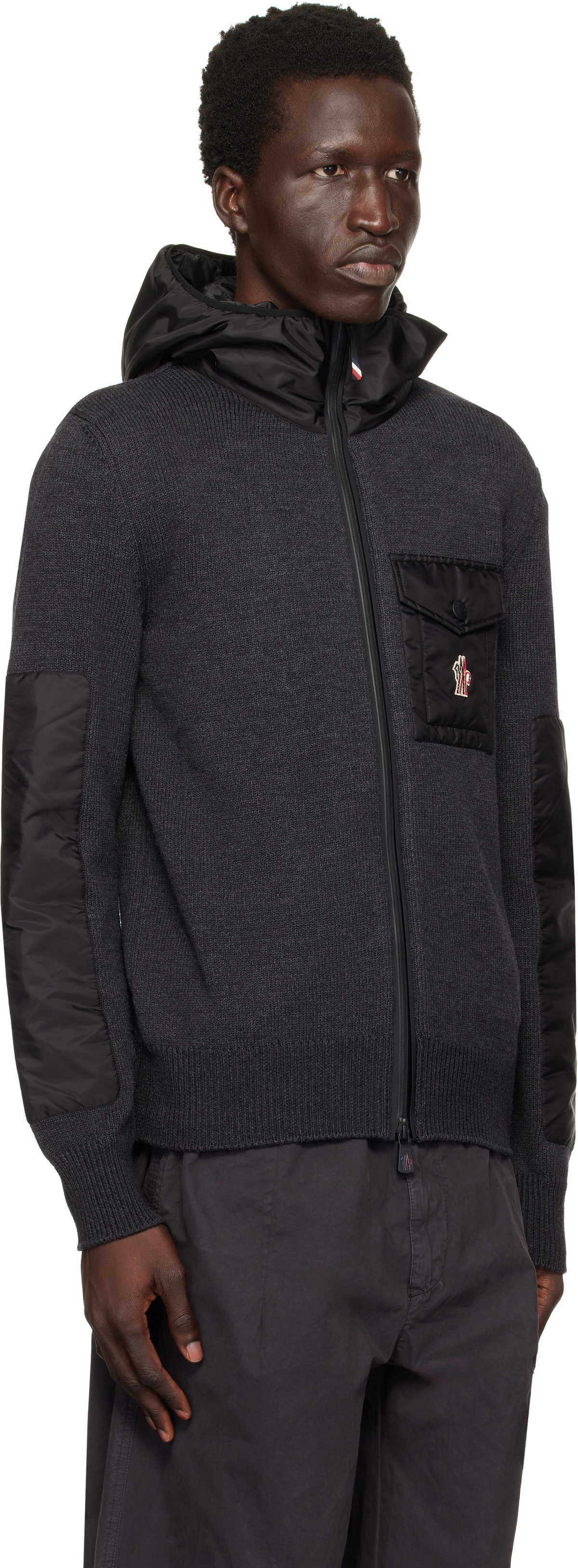【新品未使用】MONCLER HOODIE SWEATER L 2 Moncler 1952 Black Hoodie Sweater | The Webster