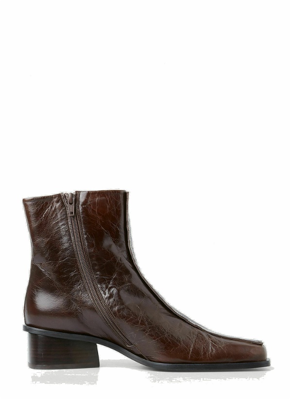 Photo: Miki Boots in Brown